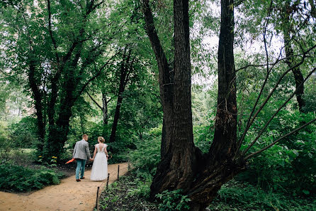 Wedding photographer Maks Kerzhencev (maxkerzh). Photo of 18 November 2016