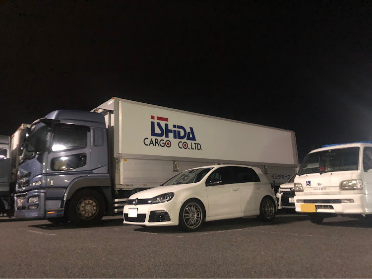 ゴルフ Rの買い物ドライブに関するカスタム事例の投稿画像5枚目