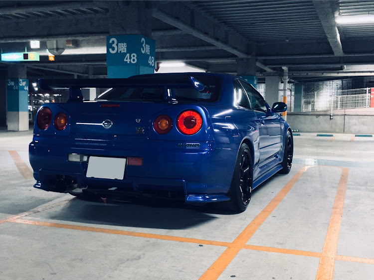 スカイライン GT-Rの4灯の日に関するカスタム事例の投稿画像2枚目