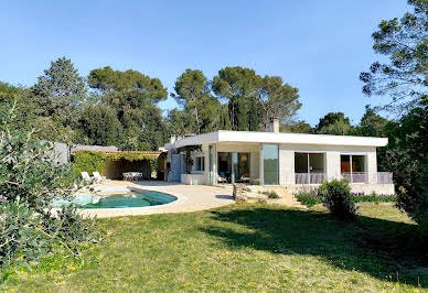 Villa avec piscine 2