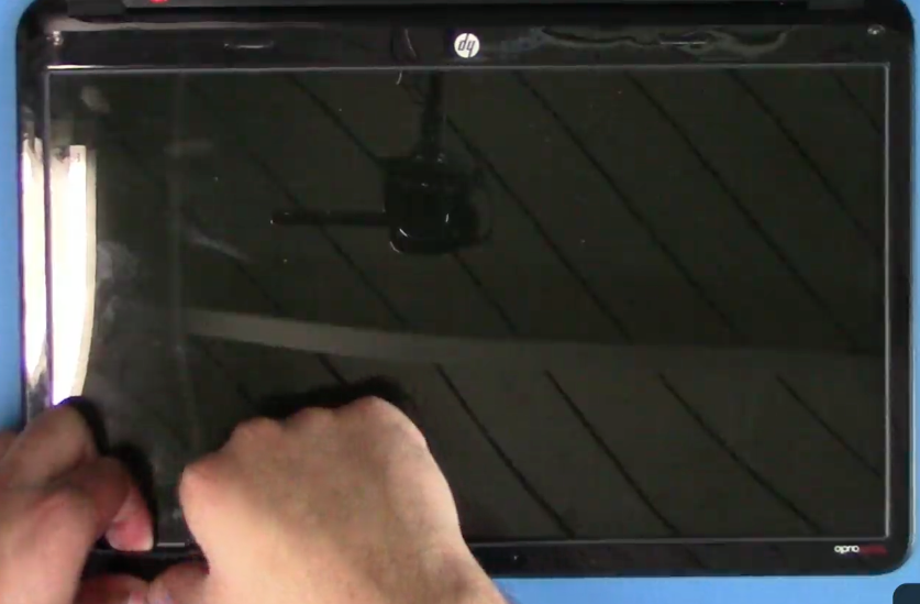Bezel finger pry.png