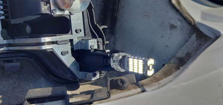 シロッコのフォルクスワーゲンシロッコ・シロッコの繋がり・フォルクスワーゲン・バックランプ・LEDに関するカスタム事例の投稿画像3枚目