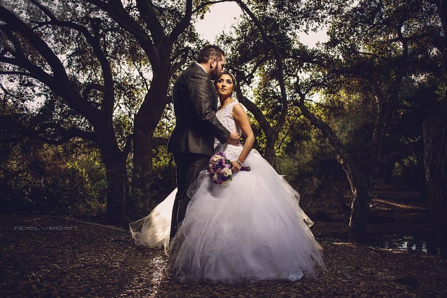 Fotógrafo de casamento Fidel Fidel Virgen (virgen). Foto de 8 de fevereiro 2018