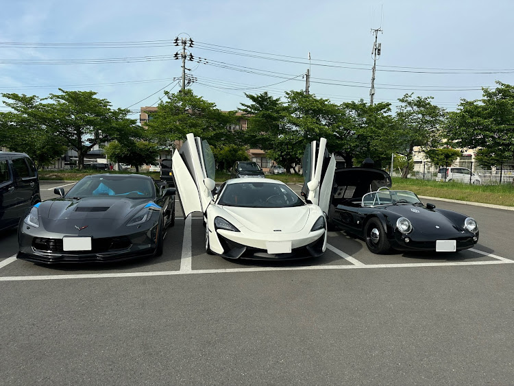 M4 クーペのオフ会・ご近所会・集まれ暇人に関するカスタム事例の投稿画像10枚目