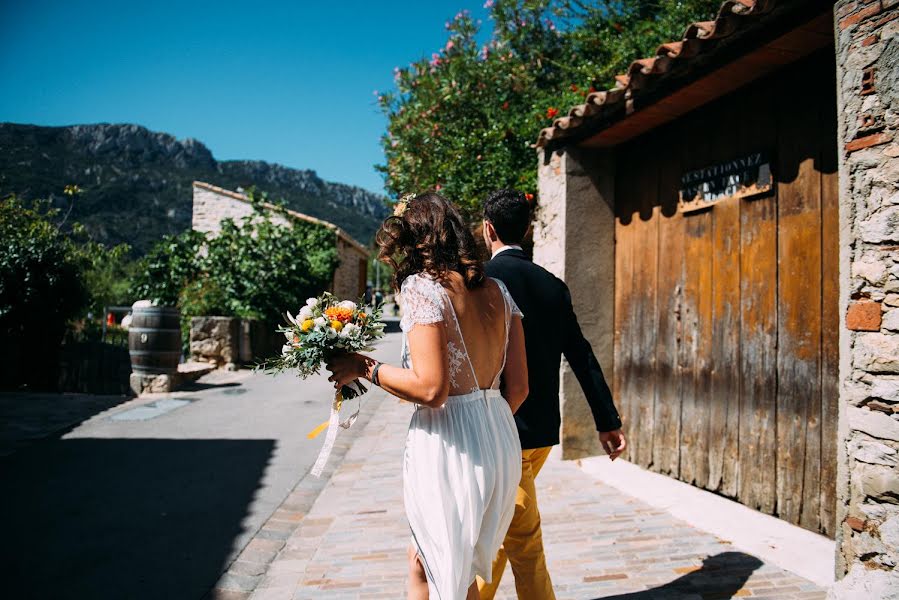 Fotografer pernikahan Mélanie Lucas (tantdeposes). Foto tanggal 2 April 2019