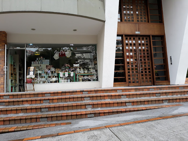 Opiniones de PoJohn en Quito - Cafetería