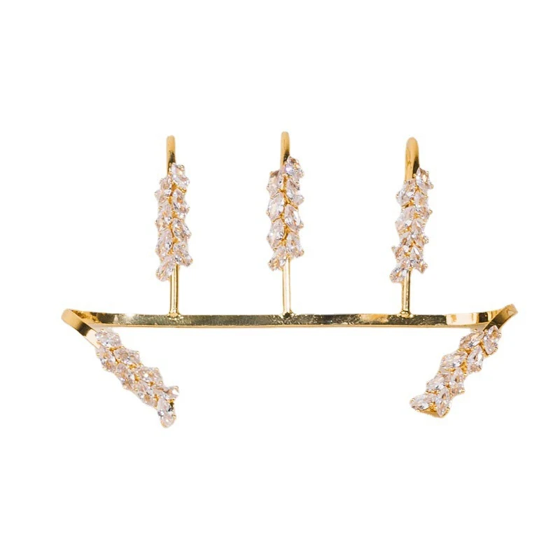 Pulsera Personalizada de Moda con Accesorios de Zircon, un Regalo Único para Ella. Elegancia y Brillo garantizados.