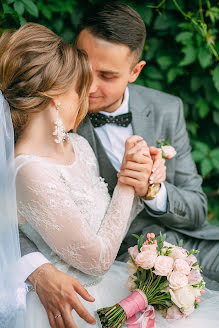 Fotógrafo de bodas Maksim Maksimenko (2maxfoto). Foto del 14 de agosto 2019