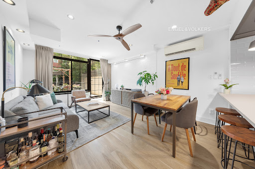 Appartement contemporain avec terrasse 1