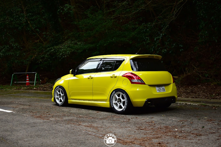 スイフトスポーツのzc32s・宮崎・スイフトスポーツ・スイフトスポーツ好きと繋がりたい・車高調整に関するカスタム事例の投稿画像2枚目