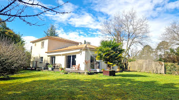 maison à Le Pian-Médoc (33)