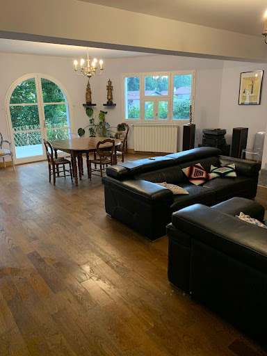 House 4