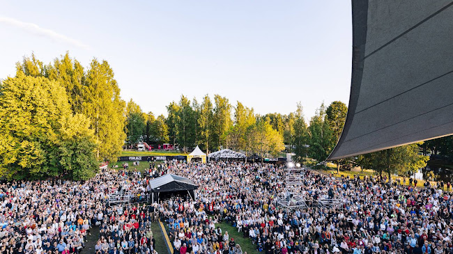 Pori Jazzia on vaikea kuvitella muualle kuin Porin Kirjurinluodolle. Vehreä luonnonpuisto on tapahtumapaikkana ainutlaatuinen myös globaalissa mittakaavassa.