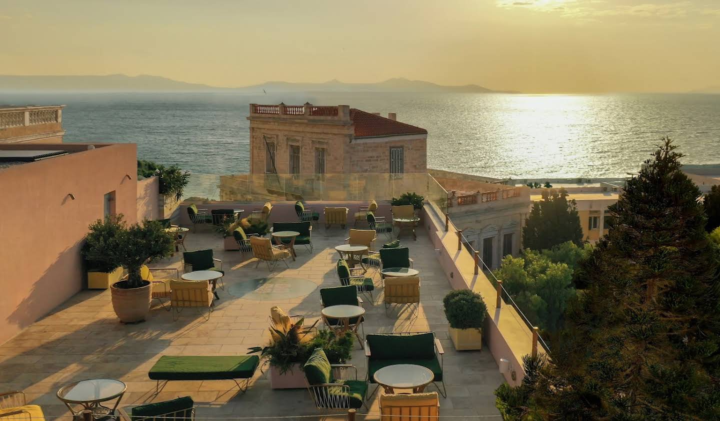 Propriété avec piscine et jardin Syros