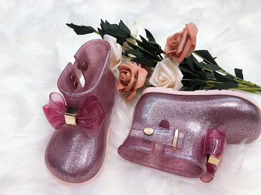 Title 4, Kids Rain Boots with Solid Color Bows and Low B...