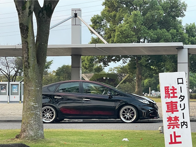プリウス G'sのノーマル戻し・カウントダウン・朝の街に関するカスタム事例の投稿画像3枚目