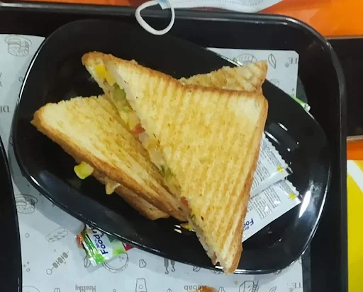Tandoor Chicken Sandwich
