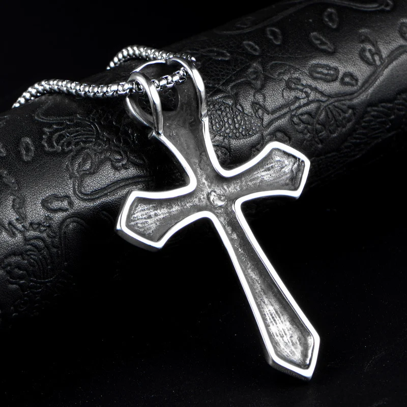 Pingente de joia em aço inoxidável, elegante e resistente, ideal para uso diário, hipoalergênico, presente perfeito para homens e mulheres.