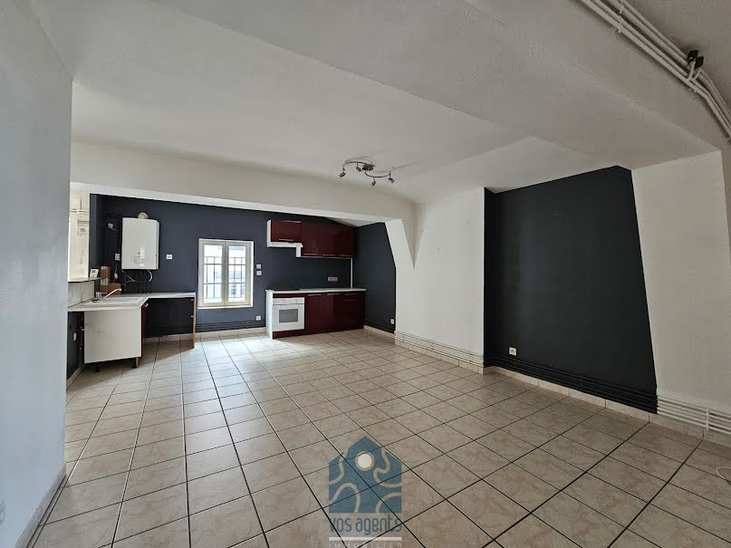 Vente appartement 3 pièces 71 m² à Riom (63200), 109 000 €