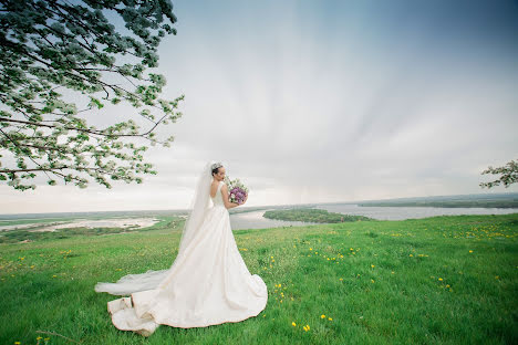 Fotógrafo de casamento Alfiya Salimgaraeva (alfia). Foto de 11 de junho 2017