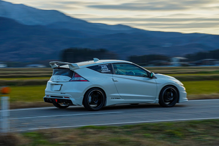 CR-Zのしっぽこさんが投稿したカスタム事例の投稿画像1枚目