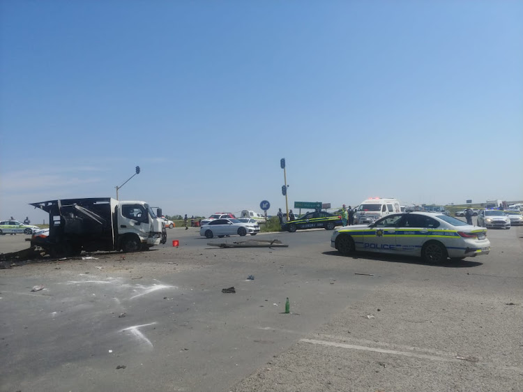 A file picture from a previous cash-in-transit heist in Sandton, Gauteng, in which robbers used the same method as in Saturday's heist on the East Rand, ramming a stolen Mercedes-Benz saloon into a cash van to force it off the road. Photo for illustration purposes only.