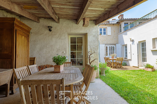 House with pool and garden 3