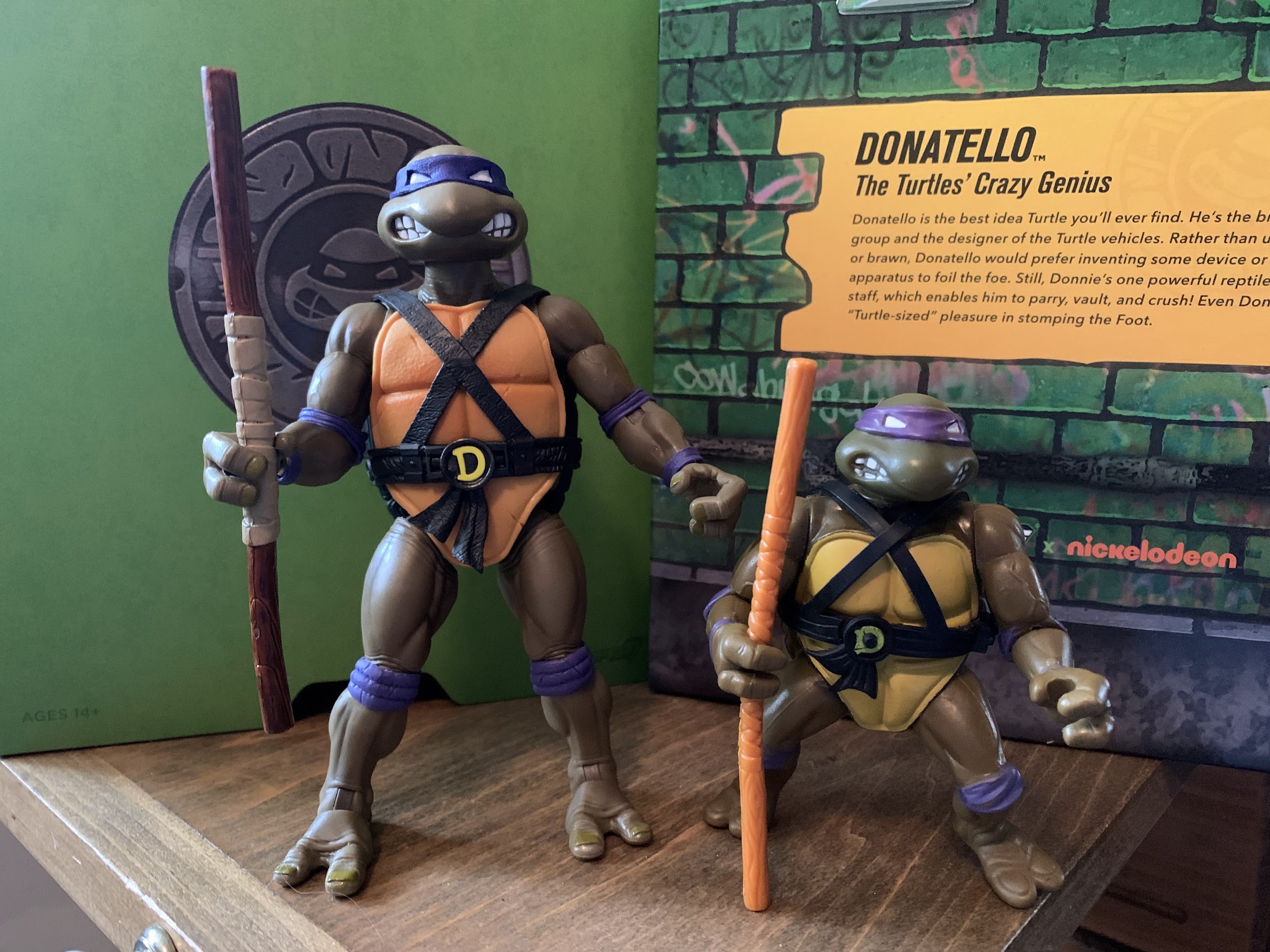 Super7: Teenage Mutant Ninja Turtles ULTIMATES! Donatello Review