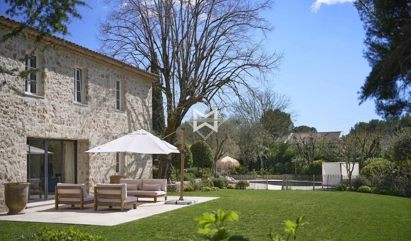 Villa with pool Mougins