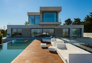 Villa 1