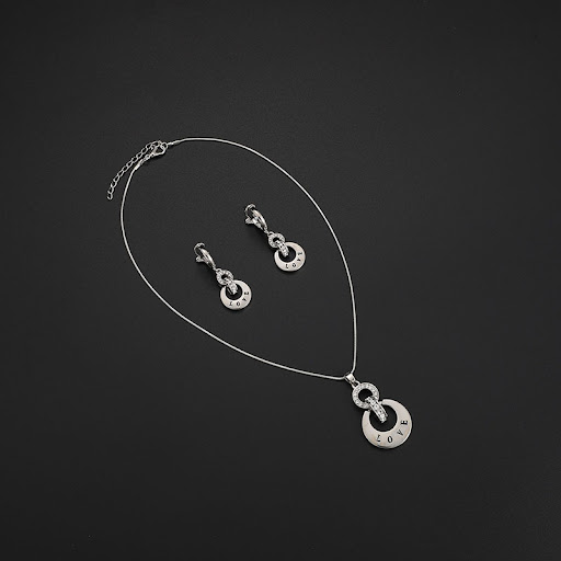 Title 2, Alloy Inlaid Rhinestone Necklace and Earrings T...