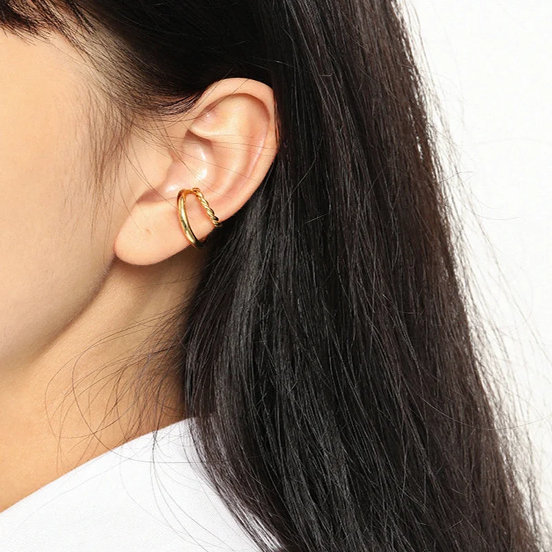 Dames oorclips zonder gaatjes, S925 sterling zilver, C-vormige twist textuur, perfect voor elke outfit.