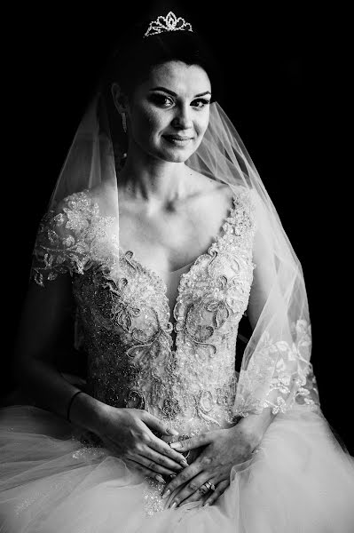 Wedding photographer Romeo Catalin (fotoromeocatalin). Photo of 6 February