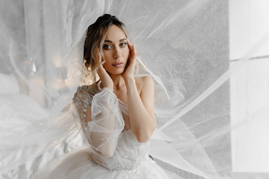 Wedding photographer Anna Dobrovolskaya (lightandair). Photo of 21 August 2022