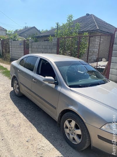 продам авто Skoda Octavia Octavia II (1Z3) фото 2