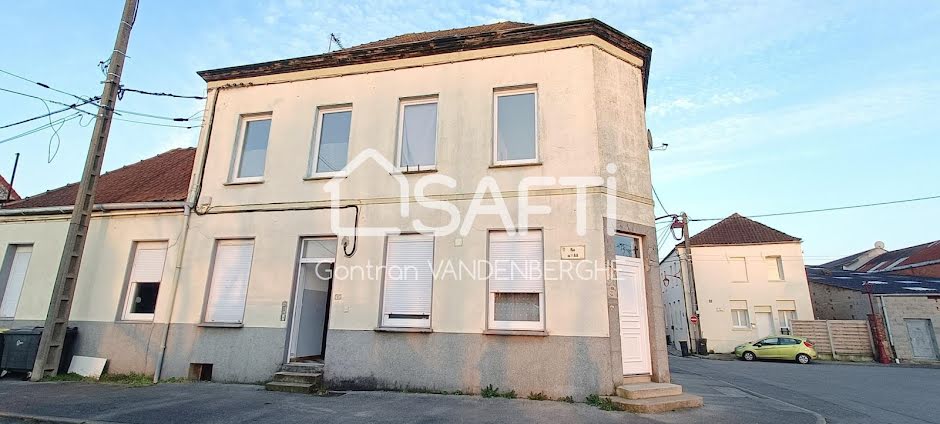 Vente maison  187 m² à Watten (59143), 198 000 €