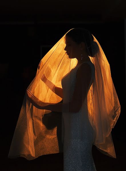 Wedding photographer Irnis Dilmukhametov (irnis). Photo of 16 January 2020