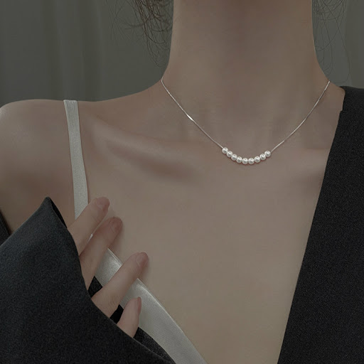 Title 4, Autumn and Winter Pearl Necklace Womens Cold S...