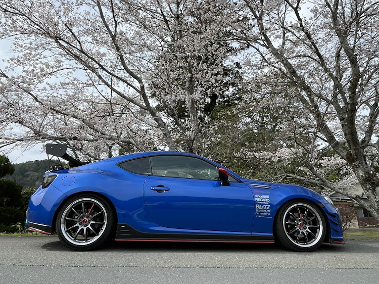 BRZのネタ有り芳一・指被り三四郎に関するカスタム事例の投稿画像2枚目
