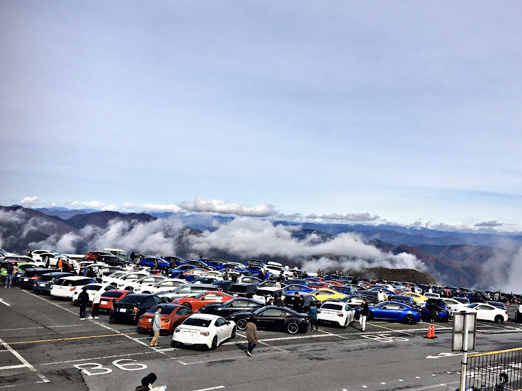 BRZのスビフェス2019・伊吹山ドライブウェイ・オフ会企画するのも大変・でらミートくん好評発売中に関するカスタム事例の投稿画像6枚目