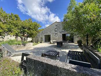 maison à Villebois-Lavalette (16)