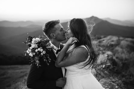 Fotografo di matrimoni Dariusz Bundyra (dabundyra). Foto del 16 ottobre 2022