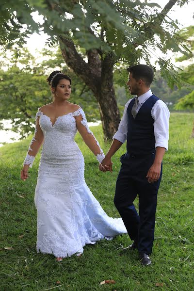 Fotógrafo de casamento Leonardo Correa (leonardocorrea). Foto de 21 de fevereiro 2022