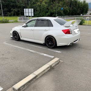 インプレッサ WRX STI GVB