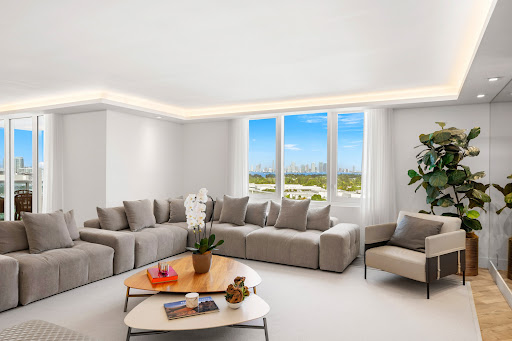 Apartment with pool 5