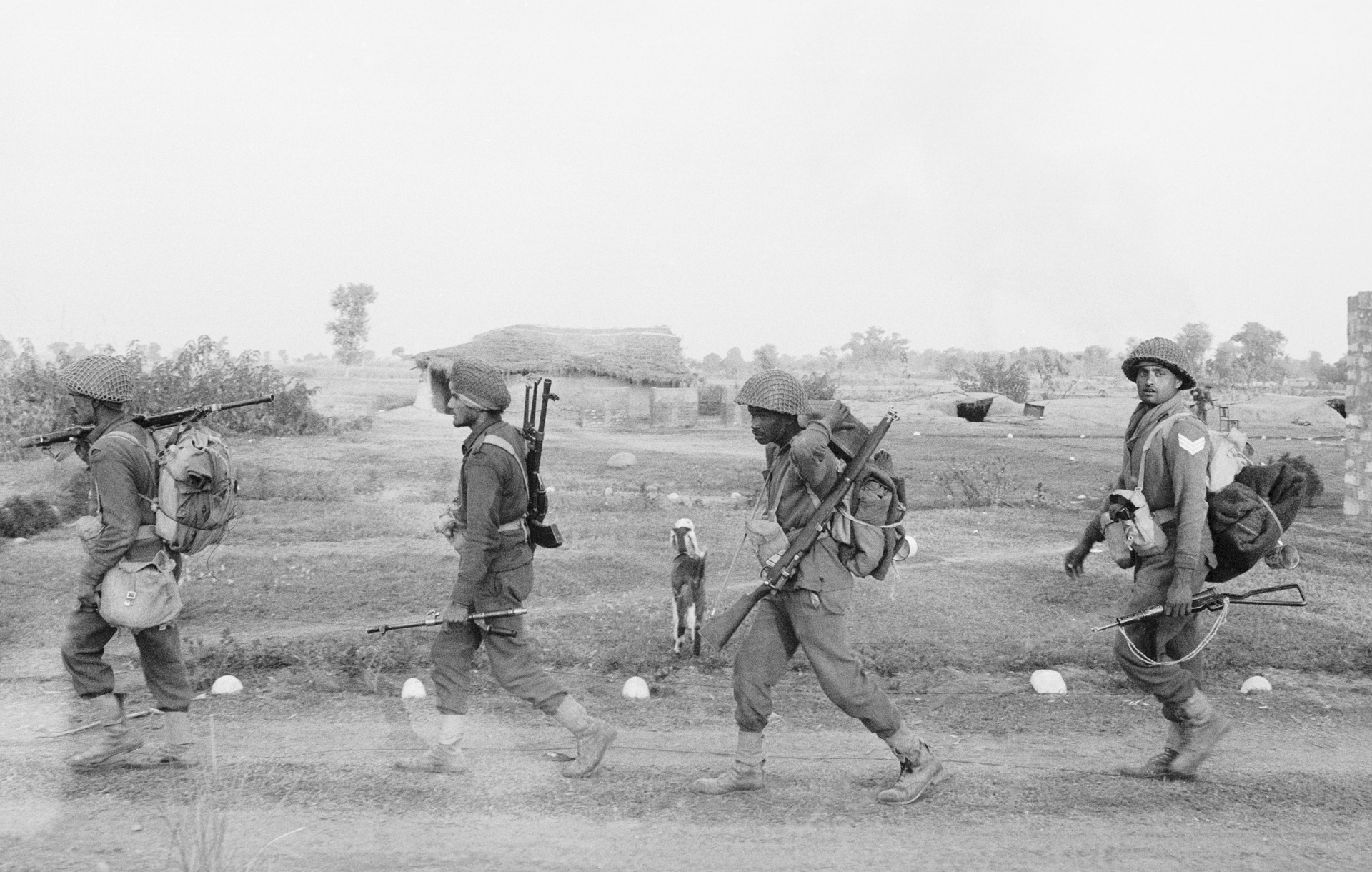 Indira Gandhi’s decision to hold the Indian Army back from Peshawar in 1971