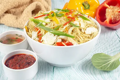 Egg Hakka Noodles