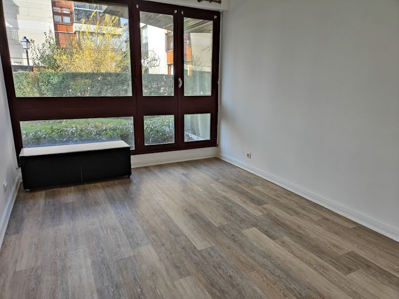 Vente appartement 1 pièce 19.45 m² à Le chesnay (78150), 125 000 €