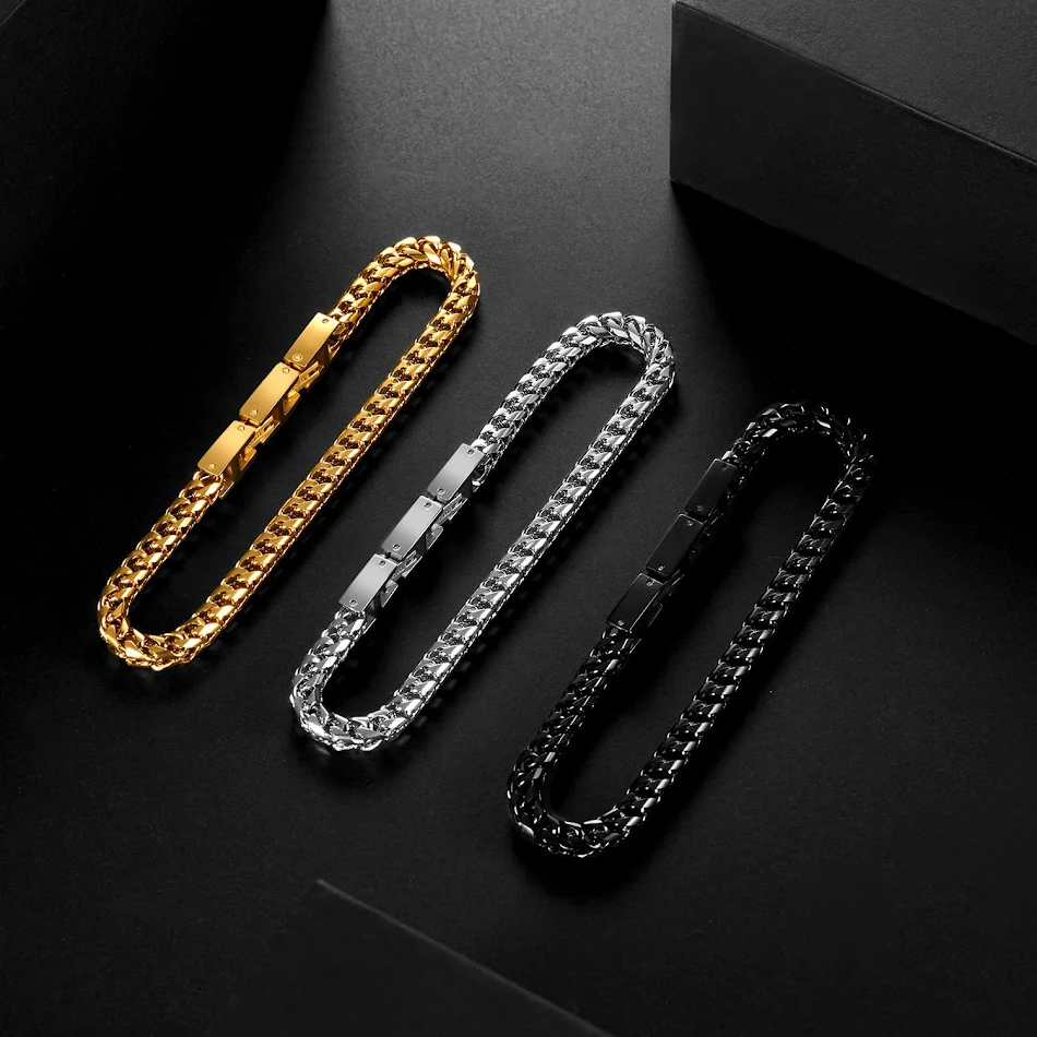 RVS Franco Armband met Vouwsluiting. Duurzaam en elegant design, eenvoudig aan te passen en veilig met zijn vouwsluiting.