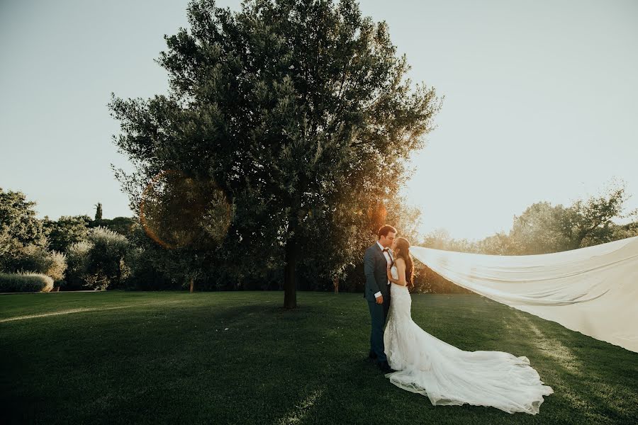 Fotografo di matrimoni George Albu (georgealbu). Foto del 4 gennaio 2021